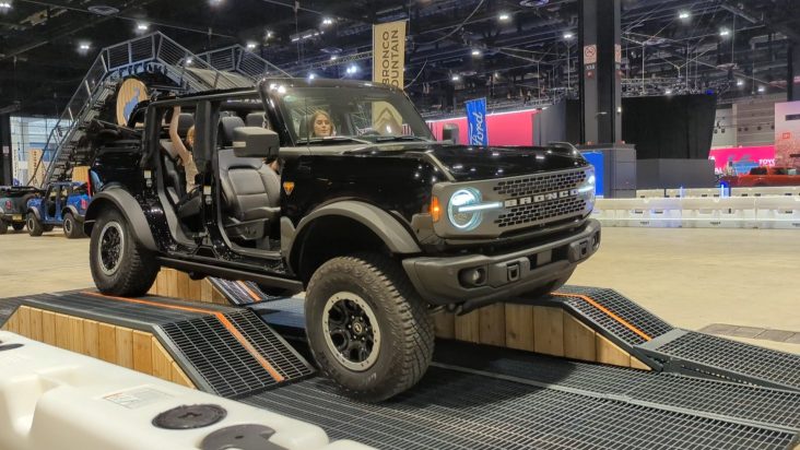 Ford Bronco on the indoor test track at the Chicago Auto Show
