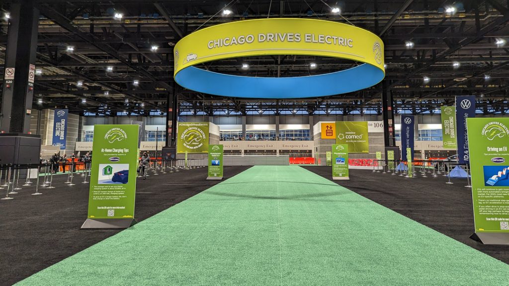 Chicago Drives Electric is Back at the 2025 Chicago Auto Show : Cachet ...